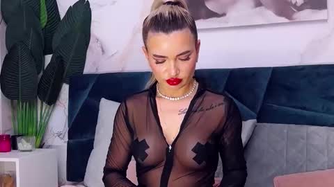 Iris online show from 11-10-25, 09:19