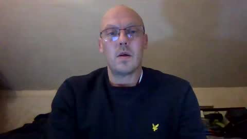 nighttime online show from 12-08-24, 03:00