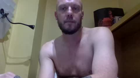 nighttime online show from 10-14-25, 07:03