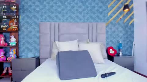 Snapshot of niiamoore_ chatting on 05-02-26, 03:50 NiiaMoore online show from 05-02-26, 03:50