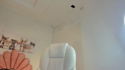 Anni online show from 01-12-26, 09:31