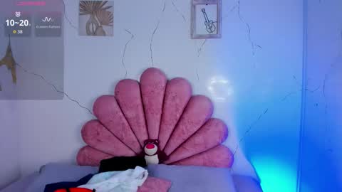 Anni online show from 02-12-26, 11:22