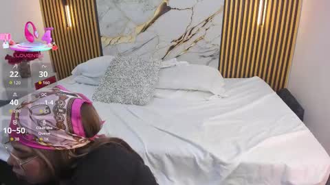 Snapshot of niickypurple chatting on 11-02-25, 03:47 Call me Nicky online show from 11-02-25, 03:47