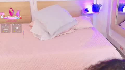 Snapshot of niickypurple chatting on 11-04-25, 07:02 Call me Nicky online show from 11-04-25, 07:02