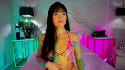 Snapshot of niicole_garnerr chatting on 05-07-26, 04:12 nicole online show from 05-07-26, 04:12