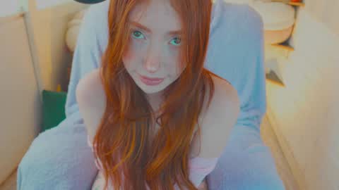 of Nylasweet online show from 02-09-26, 05:28