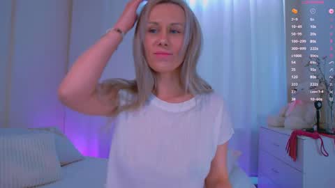 Nika Bloom online show from 03-15-26, 08:42