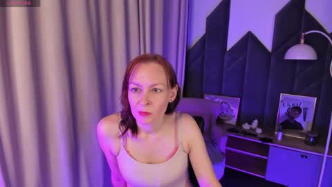 Snapshot of nika_gentle chatting on 06-06-26, 05:45 Nika online show from 06-06-26, 05:45