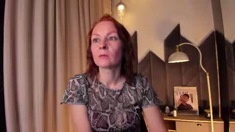 Snapshot of nika_gentle chatting on 06-21-26, 05:21 Nika online show from 06-21-26, 05:21