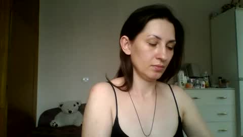 Snapshot of nika_smily chatting on 06-25-26, 06:18 nika_smily online show from 06-25-26, 06:18