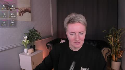 Snapshot of nika_smit chatting on 05-15-26, 10:22 Nika online show from 05-15-26, 10:22