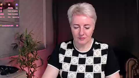 Nika online show from 07-17-26, 05:58