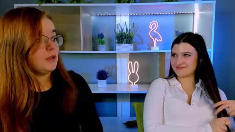 Little  Angel online show from 03-08-26, 02:54