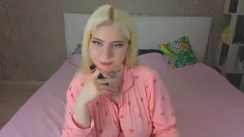 nikarocks online show from 06-11-26, 09:46