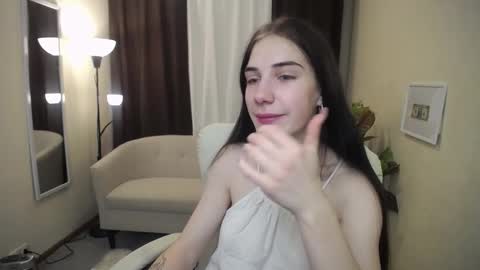 nikastarkk online show from 11-14-25, 10:18