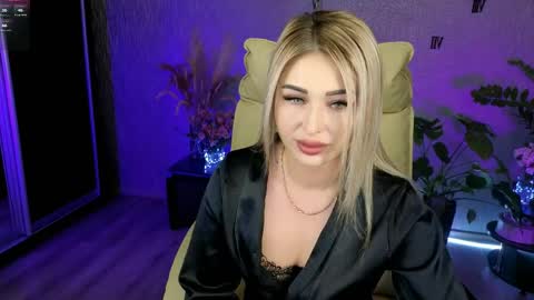 NikaStill  online show from 04-19-26, 12:43