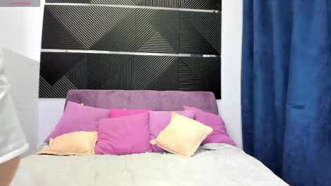 Nikavibe18 online show from 05-10-26, 02:39