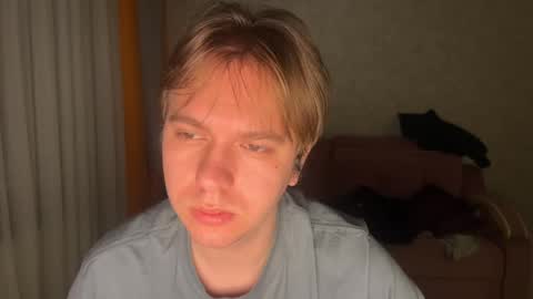 Celine online show from 12-17-25, 03:23