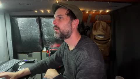 Nike Jude online show from 02-11-26, 05:12