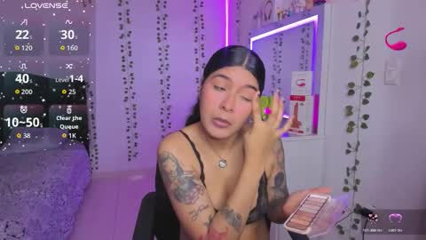 Niki online show from 03-21-26, 12:59