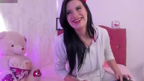 Nikii  online show from 09-12-25, 09:59