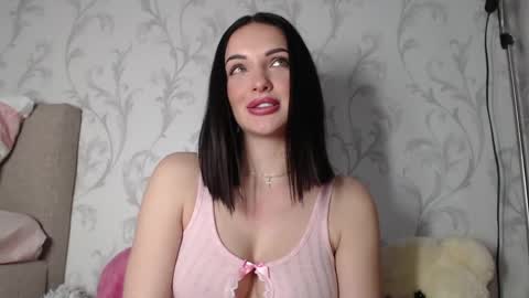 nikimousi online show from 05-06-26, 03:57