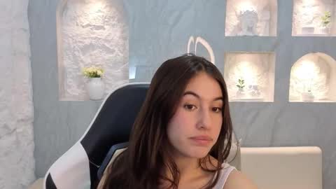 Online 2200 to 600 online show from 12-04-25, 03:49