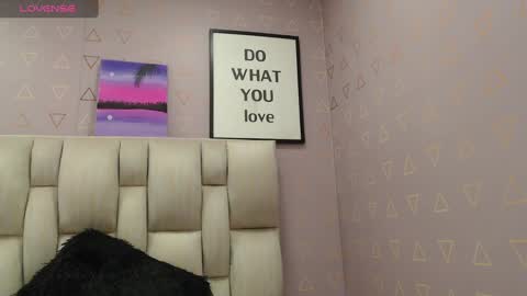 Nilly online show from 12-05-24, 05:59