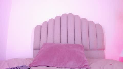 Snapshot of nikki_angel_ chatting on 03-05-25, 07:27 NIkki Angel online show from 03-05-25, 07:27