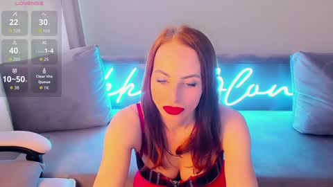 Snapshot of nikki_blondiee chatting on 04-09-26, 10:09 nikki_blondiee online show from 04-09-26, 10:09