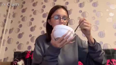 Snapshot of nikki_don chatting on 10-28-25, 11:14 Nikki online show from 10-28-25, 11:14