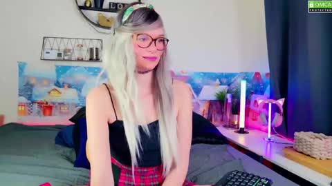 Kitty Chatte online show from 12-28-24, 07:33