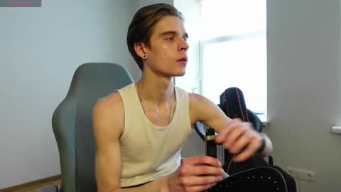 Snapshot of nikki_hard chatting on 05-14-26, 12:45 nikki online show from 05-14-26, 12:45