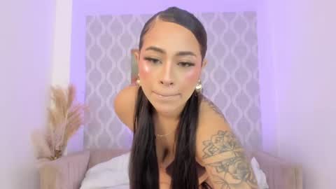 Nicole online show from 06-21-26, 12:30
