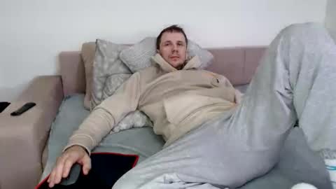 Nick online show from 11-08-25, 08:25