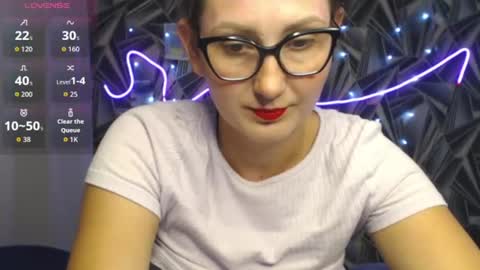 nikkikiss___ online show from 07-07-26, 04:11