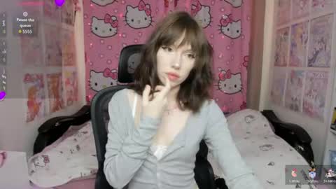 Snapshot of nikkimiltonss chatting on 06-19-26, 08:07 Nikki online show from 06-19-26, 08:07