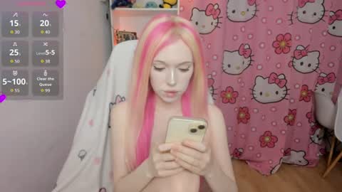 Snapshot of nikkimiltonss chatting on 07-19-26, 09:18 Nikki online show from 07-19-26, 09:18