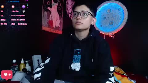 Nikky online show from 06-23-26, 02:04