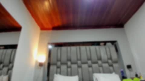     online show from 11-05-25, 11:21