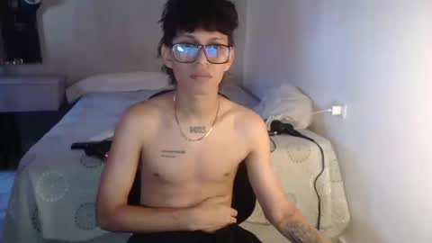 niklaus_wolf online show from 09-10-25, 10:21