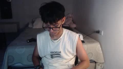 niklaus_wolf online show from 09-18-25, 07:10