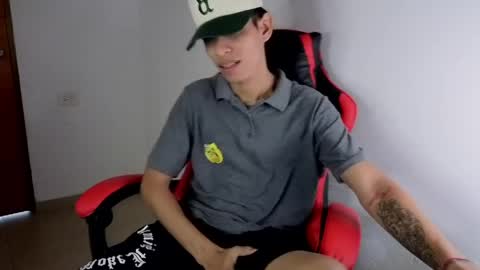 niklaus_wolf online show from 04-13-26, 03:50