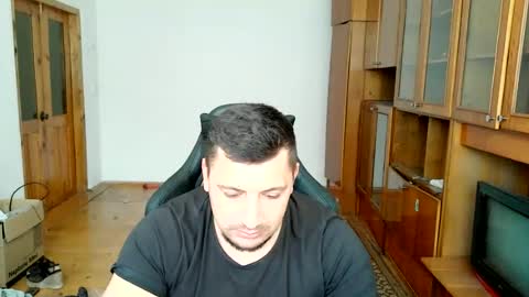 Snapshot of niklevel2 chatting on 06-19-26, 11:14 Dmitry online show from 06-19-26, 11:14