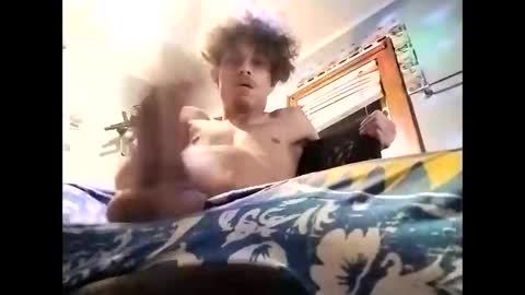 Snapshot of niko12mn chatting on 02-26-25, 10:26 Nikomn online show from 02-26-25, 10:26