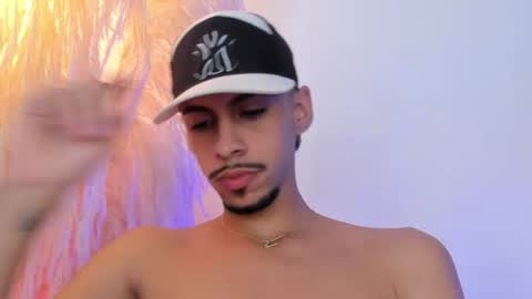    online show from 07-04-26, 10:38