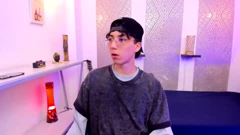    online show from 12-23-25, 04:10