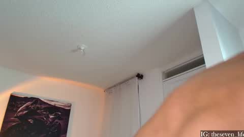 Niko online show from 09-27-25, 06:40