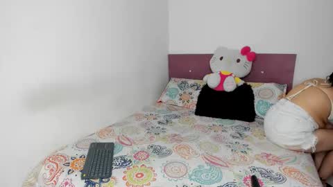 Nikole online show from 02-05-26, 02:38