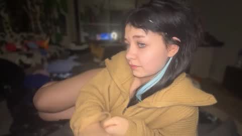 nikoli_naw online show from 11-29-25, 08:23